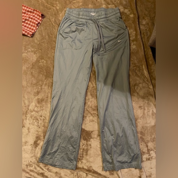 Nike Men's Light Gray Joggers - Picture 1 of 5